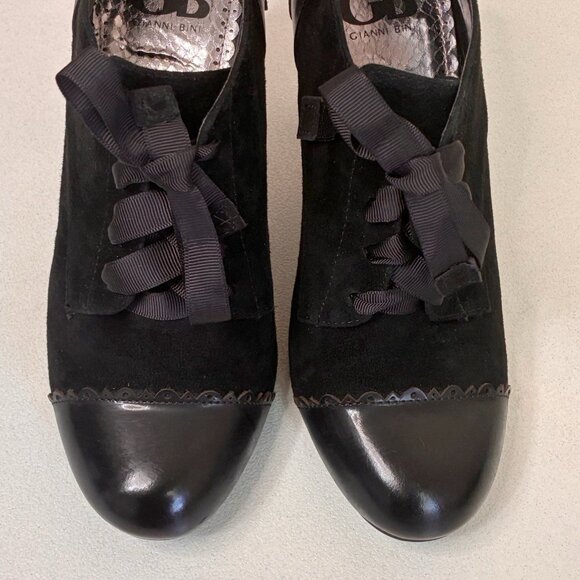 Gianni Bini Oxford Heels Womens 8.5 Black Leather Suede Ribbon Tie Whimsey Goth - Picture 3 of 10